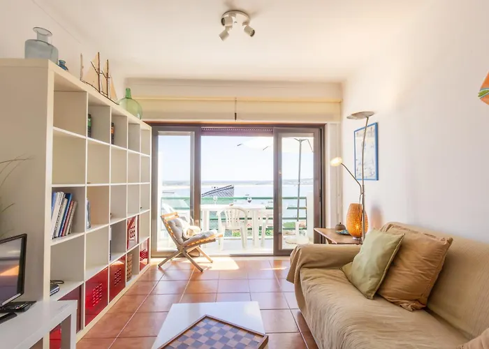 Concha Mar Com Vista Sobre A Baia * São Martinho do Porto